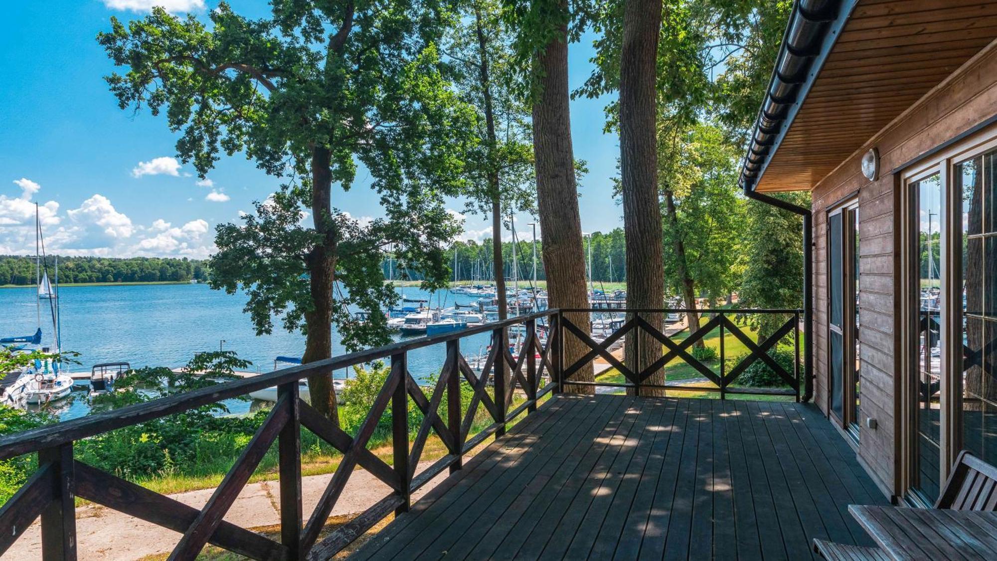 Labedzi Ostrow Osrodek Wypoczynkowy Hotel Piekna Gora Екстериор снимка